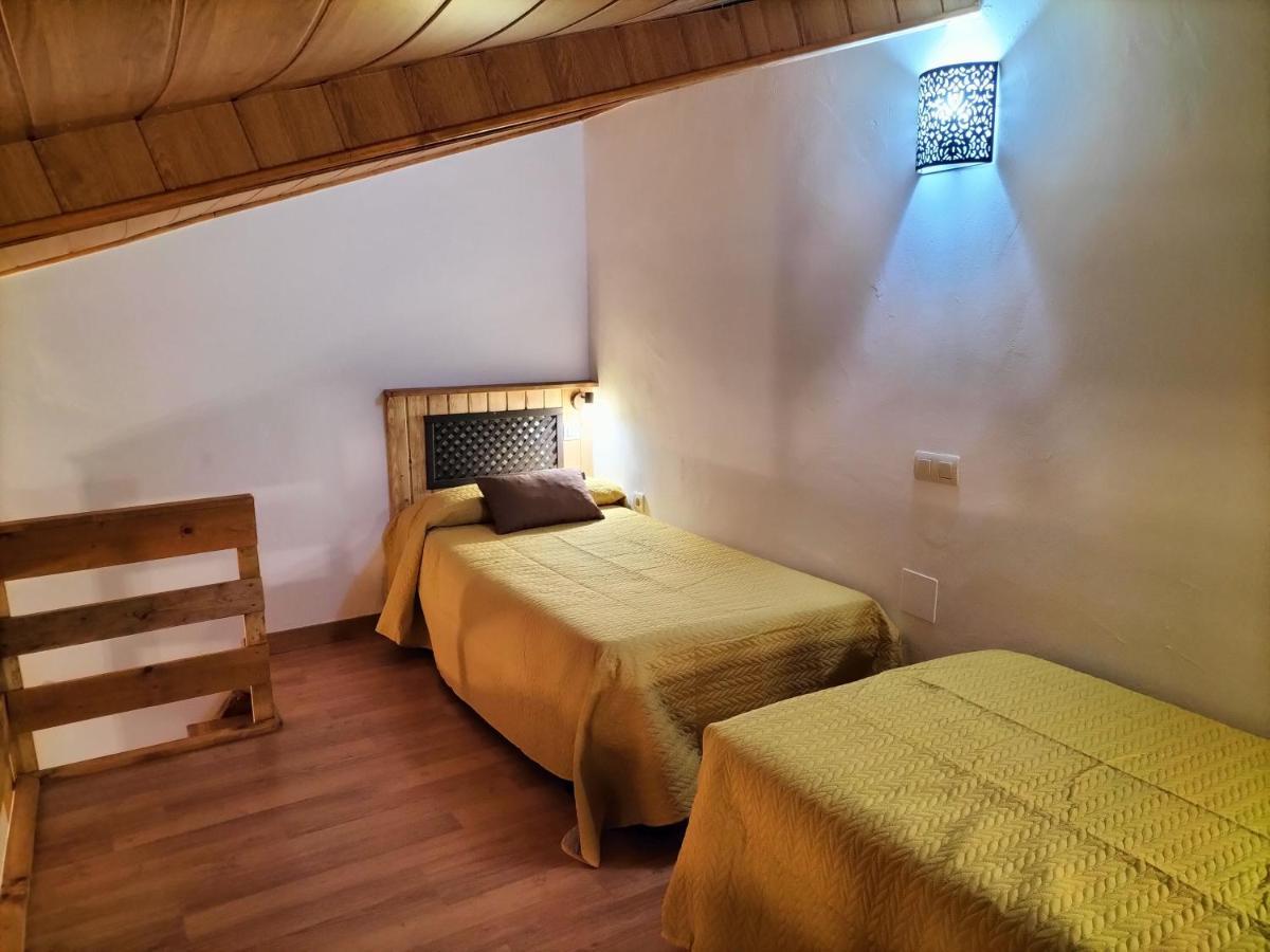 Albergue Don Camino Villalcázar de Sirga Екстериор снимка