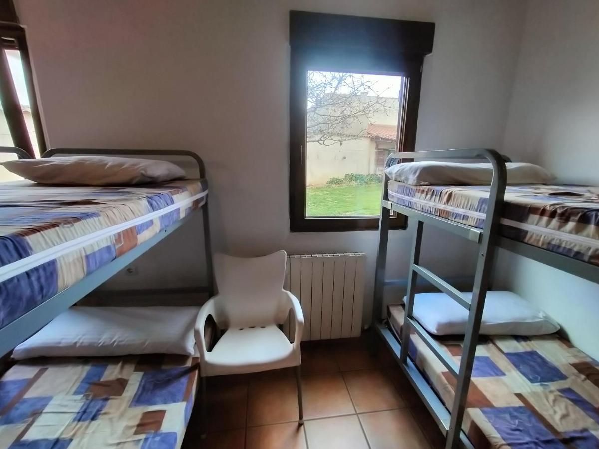 Albergue Don Camino Villalcázar de Sirga Екстериор снимка